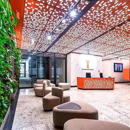 아파트 Towarowa Towers